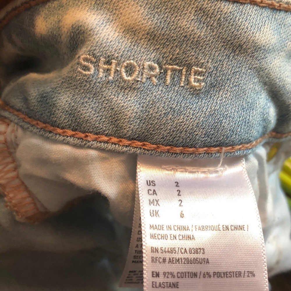 AMERICAN EAGLE lot of 2 denim shorts & Express size XS colorful tank top - Picture 8 of 15
